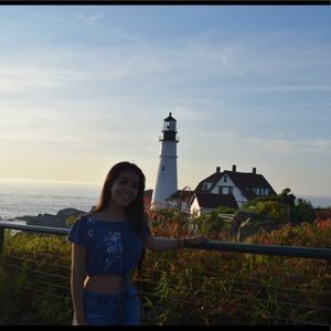 Meet your Posher, Nicole